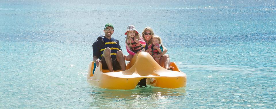 Flamingo Bay Hotel & Marina Freeport Bagian luar foto