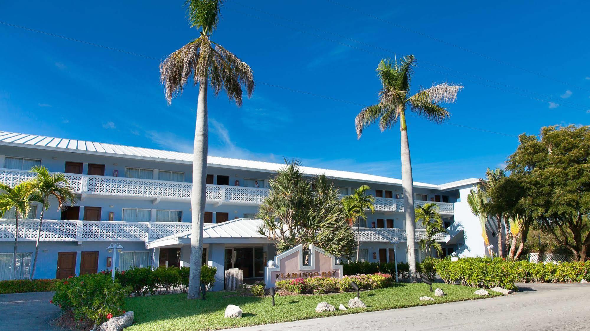 Flamingo Bay Hotel & Marina Freeport Bagian luar foto