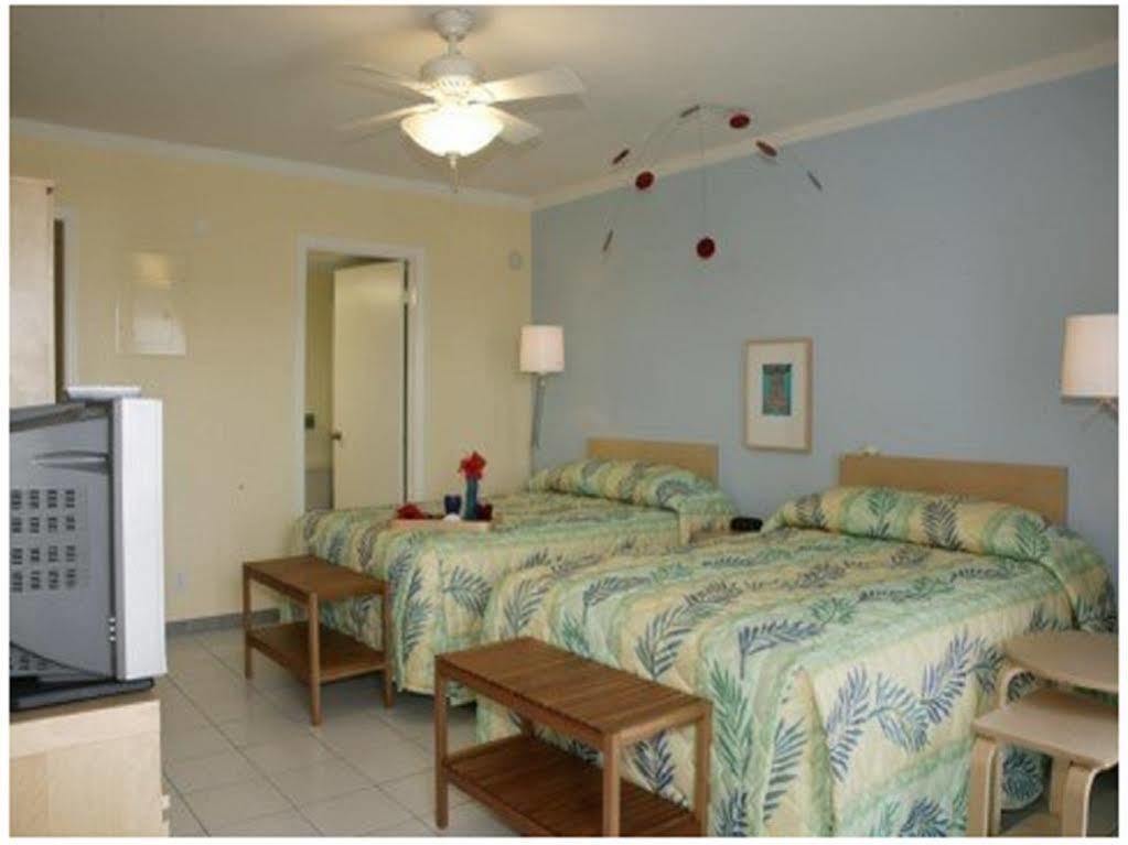 Flamingo Bay Hotel & Marina Freeport Ruang foto